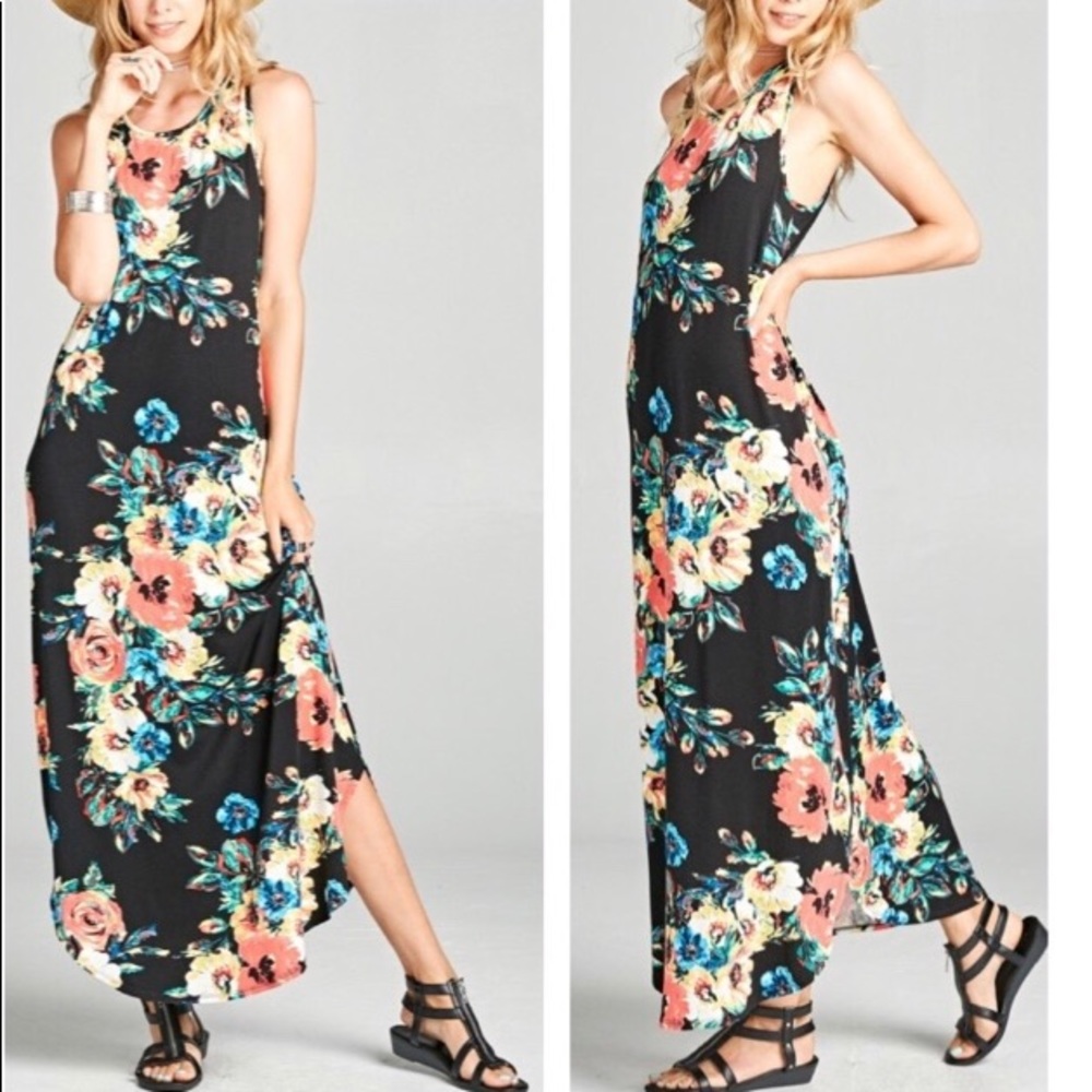 Cute Floral Maxi Dress!